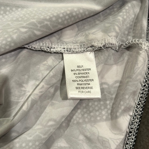 NWOT Floral Lace Tank - Picture 6 of 6